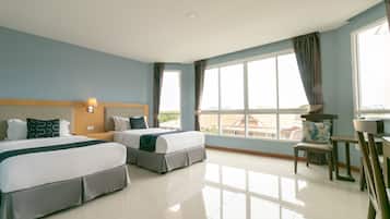 1 bedroom, desk, free WiFi, bed sheets