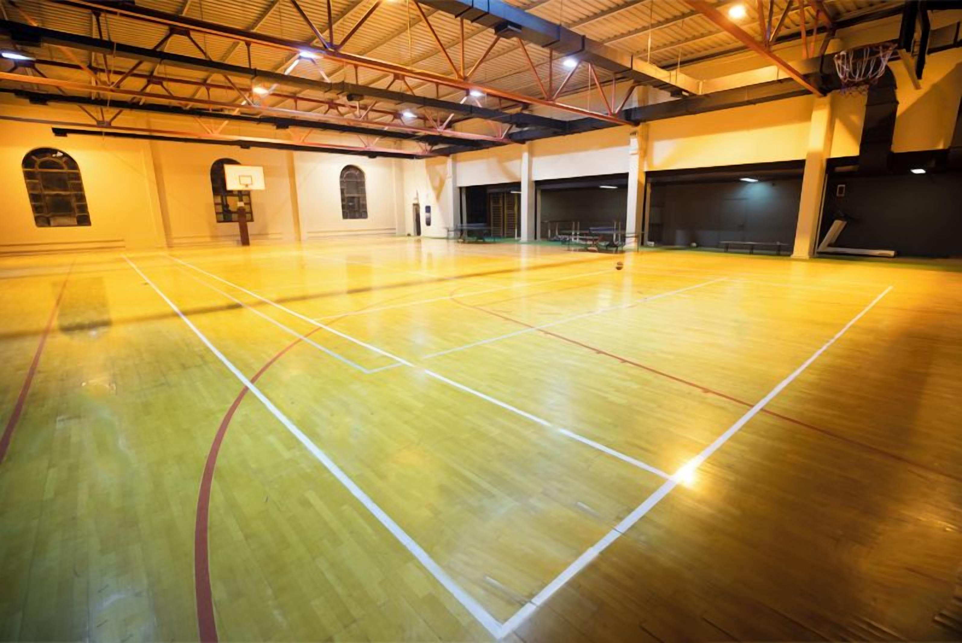 Terrain de basketball