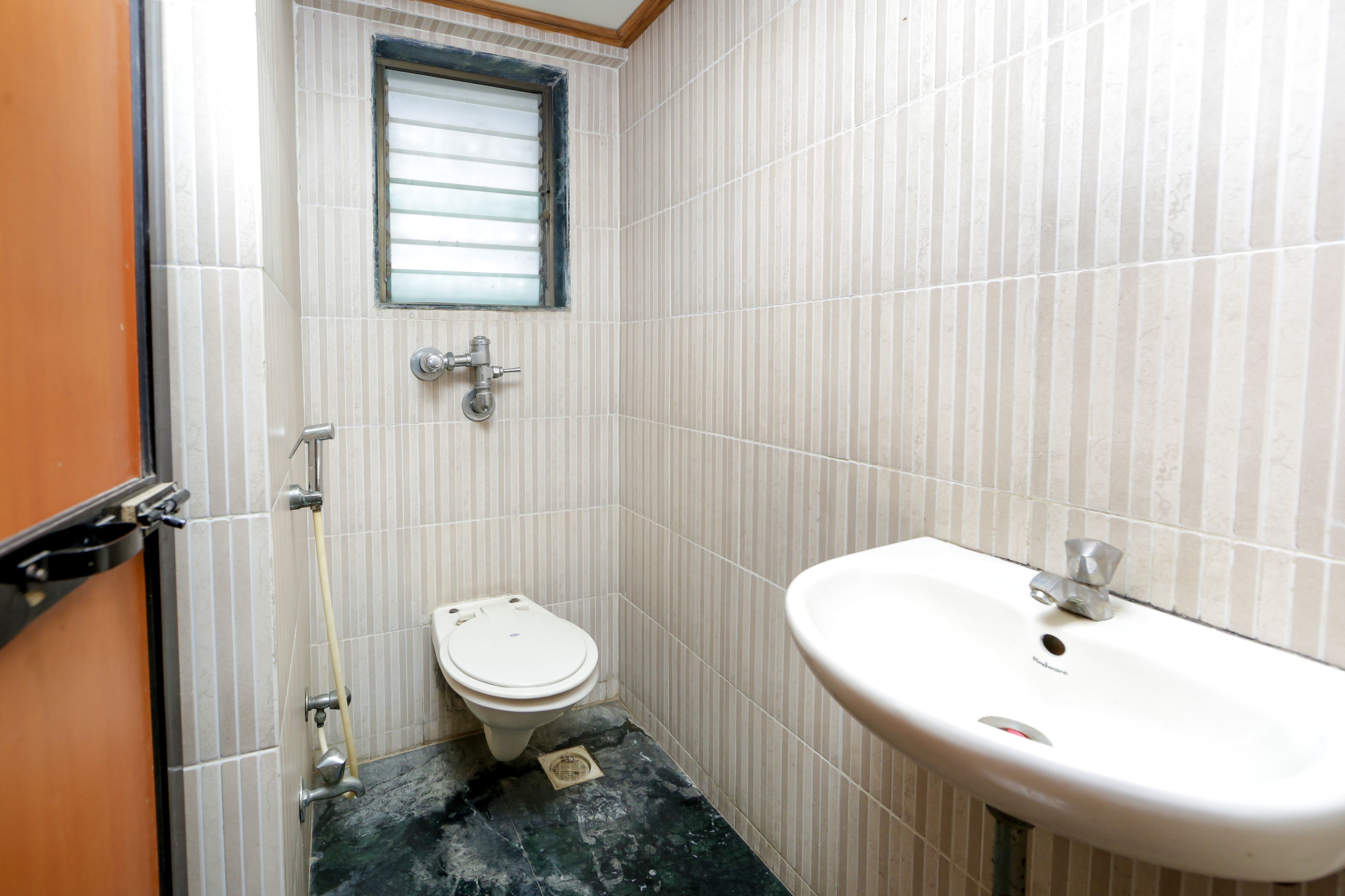 Foto - Hotel Lucky Goregaon