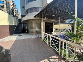 Free self-parking, free valet parking