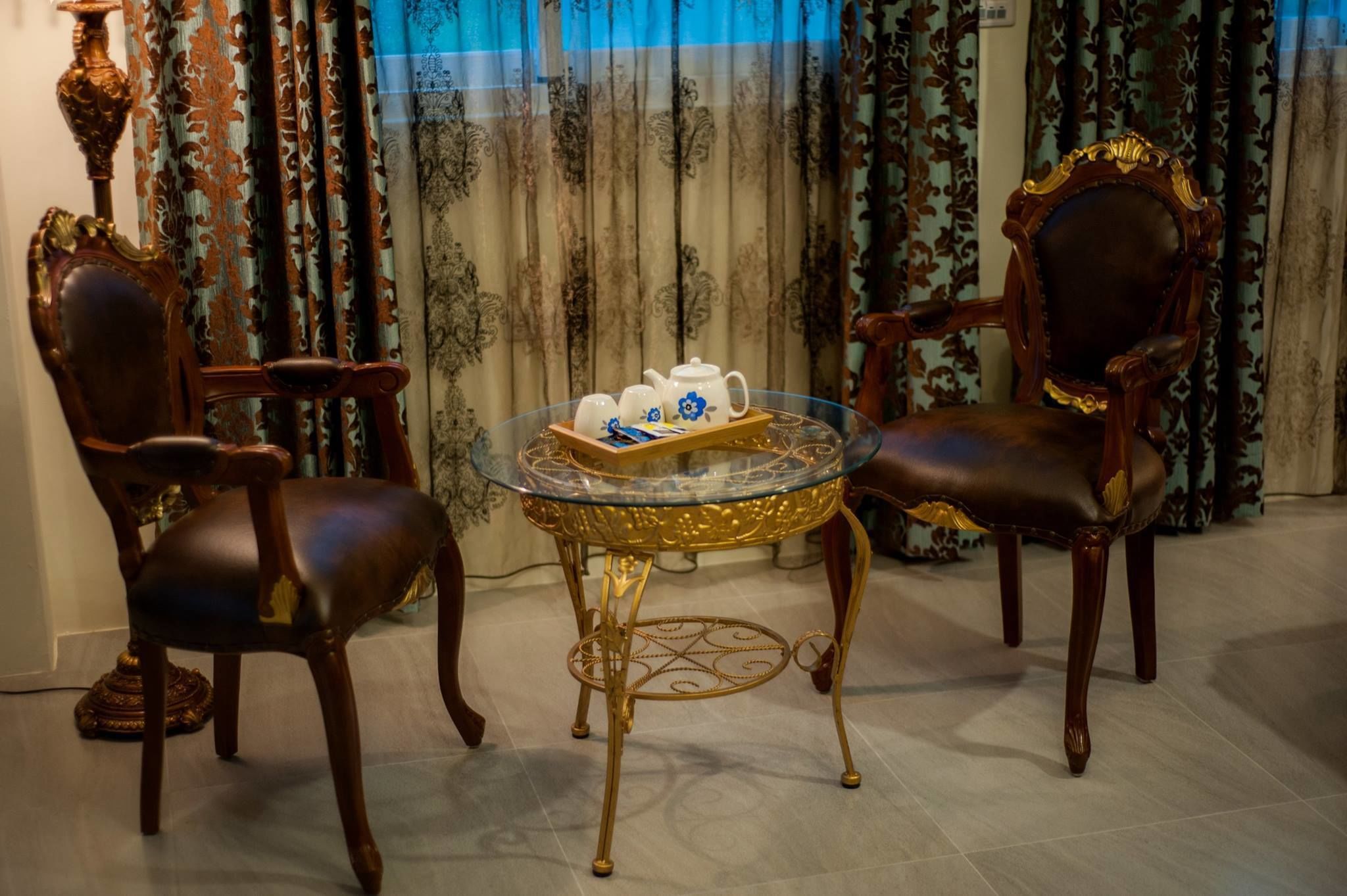 deluxe double room | desk, blackout curtains, rollaway beds, free wifi