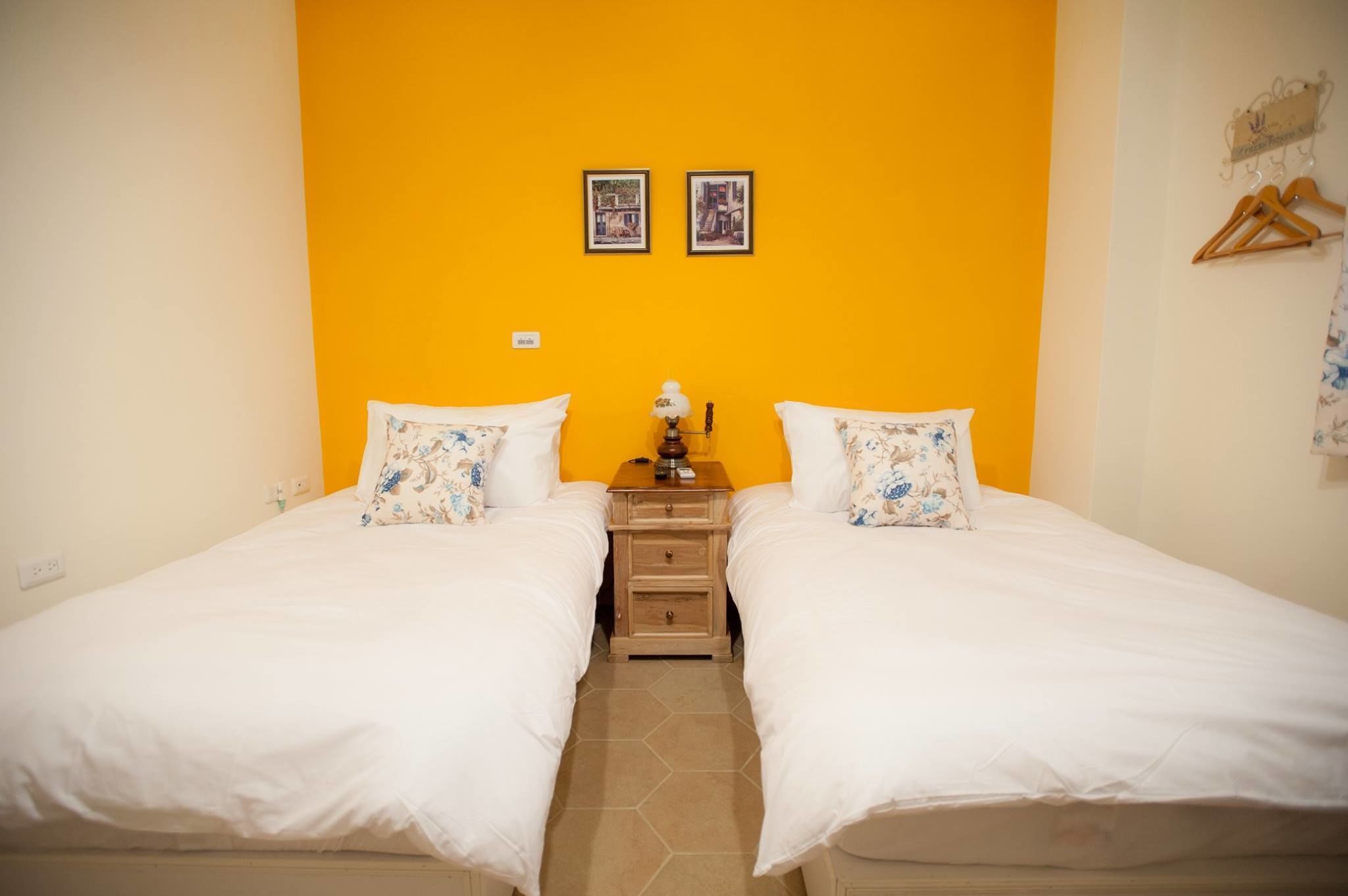 classic twin room | desk, blackout curtains, rollaway beds, free wifi