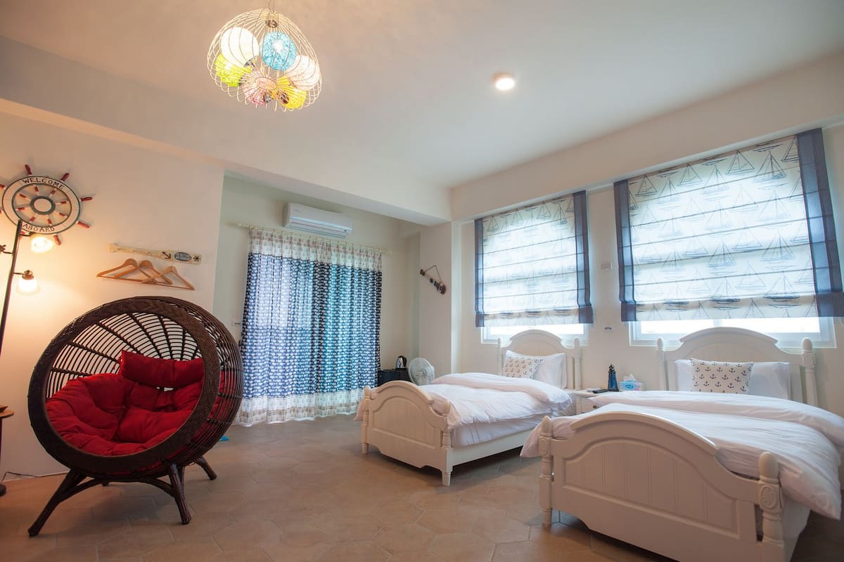 superior twin room | desk, blackout curtains, rollaway beds, free wifi