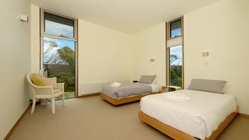 3 bedrooms, premium bedding, soundproofing, iron/ironing board