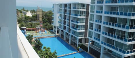 B603 | 2 hálószoba, íróasztal, sötétítőfüggöny és hangszigetelés