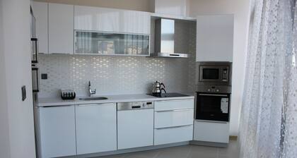 Sultan's Residence by Surur