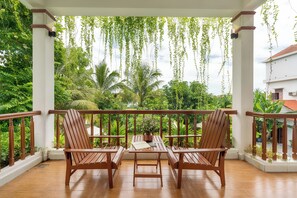Deluxe Double or Twin Room, 1 Bedroom, Pool View | Premium bedding, minibar, in-room safe, desk - Hoi An Palmy Villa (Da Nang)