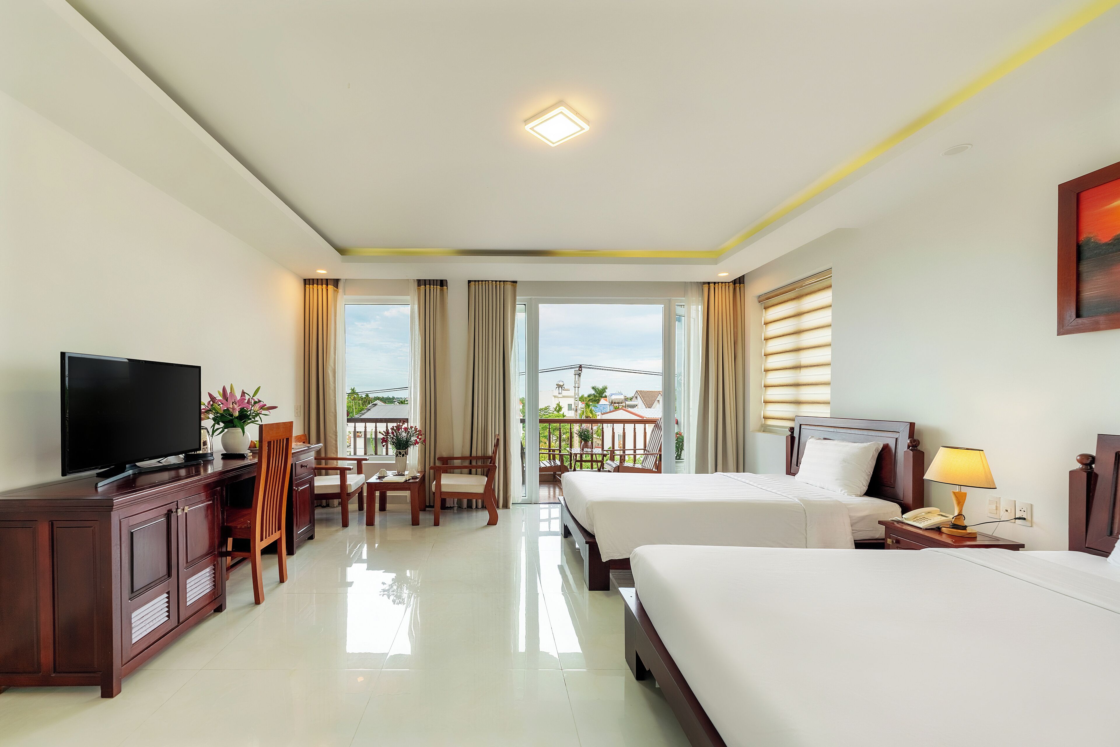 deluxe double or twin room, 1 bedroom, pool view | premium bedding, minibar, in-room safe, desk