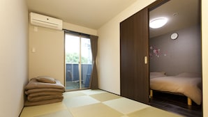 Unclassified image, 2 of 41, button - Kyostay Iroha Toji Annex (Kyoto)