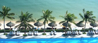 Vinpearl Nha Trang Bay Resort & Villas