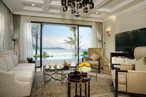 Vila, 3 quartos, vista para o oceano | Sala de estar | TV
