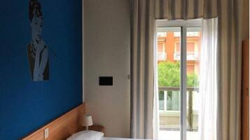 Classic Double or Twin Room, Terrace, City View | In-room safe, desk, cribs/infant beds, free WiFi