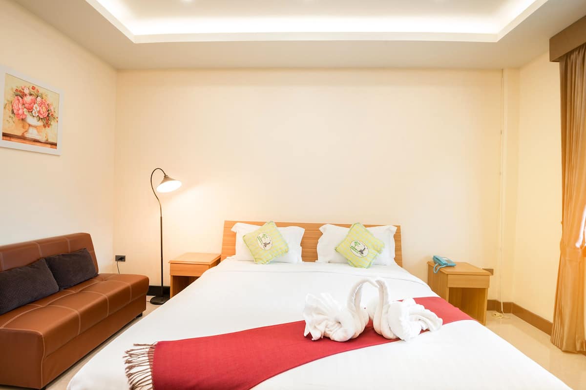 Kamar Superior | Minibar, meja kerja, tirai kedap cahaya, dan tempat tidur lipat/tambahan