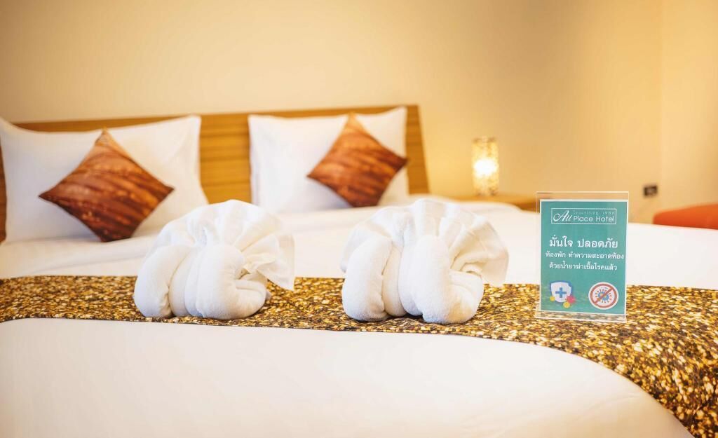 Minibar, skrivebord, blendingsgardiner og ekstrasenger (mot et tillegg)