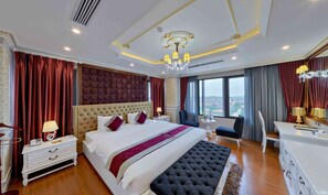 ห้องเพรสซิเดนเชียล (Suite) | มินิบาร์, ตู้นิรภัยในห้องพัก, โต๊ะทำงาน, Wi-Fi ฟรี