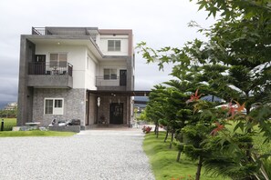 Front of property - Langkawi Garden B&B (Luodong)