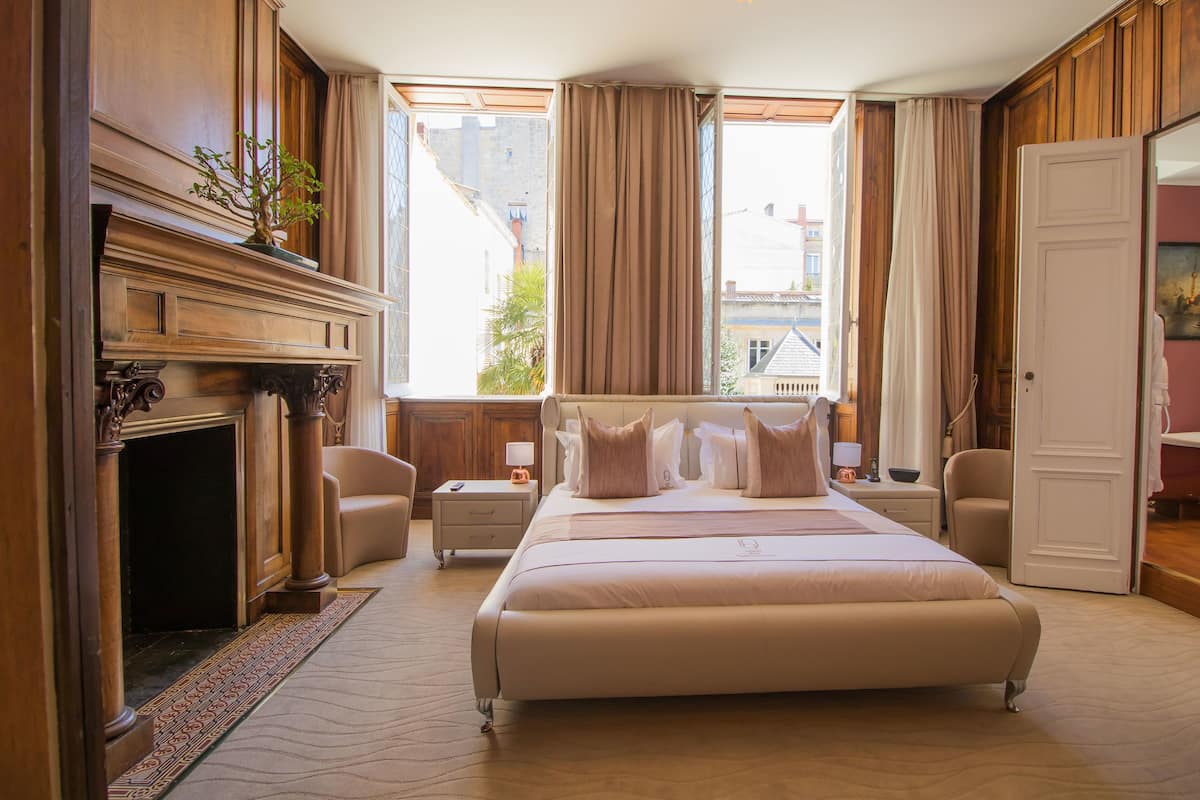 Executive tweepersoonskamer, uitzicht op tuin (Noyer) | 1 slaapkamer, lakens van Egyptisch katoen, luxe beddengoed