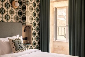 Superior Double Room, Garden View | 1 bedroom, Egyptian cotton sheets, premium bedding, Select Comfort beds - Hôtel des Quinconces (Bordeaux)