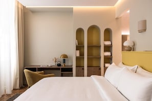 Classic Double Room, City View | 1 bedroom, Egyptian cotton sheets, premium bedding, Select Comfort beds - Hôtel des Quinconces (Bordeaux)