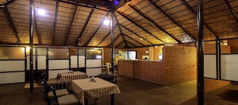 Hotel Ashlesh
