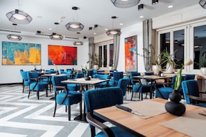 Restaurant - Urban Boutique Hotel (Ljubljana)