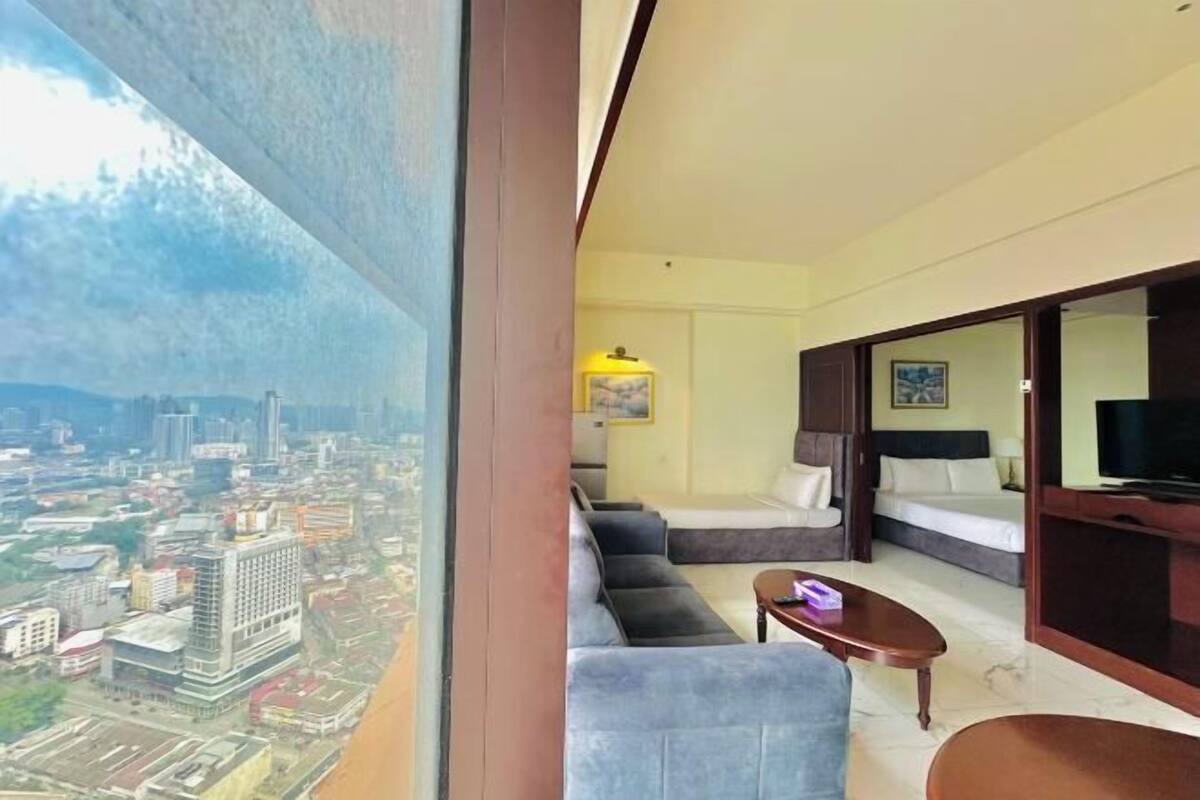 Roupas de cama premium, espaço de trabalho para notebook