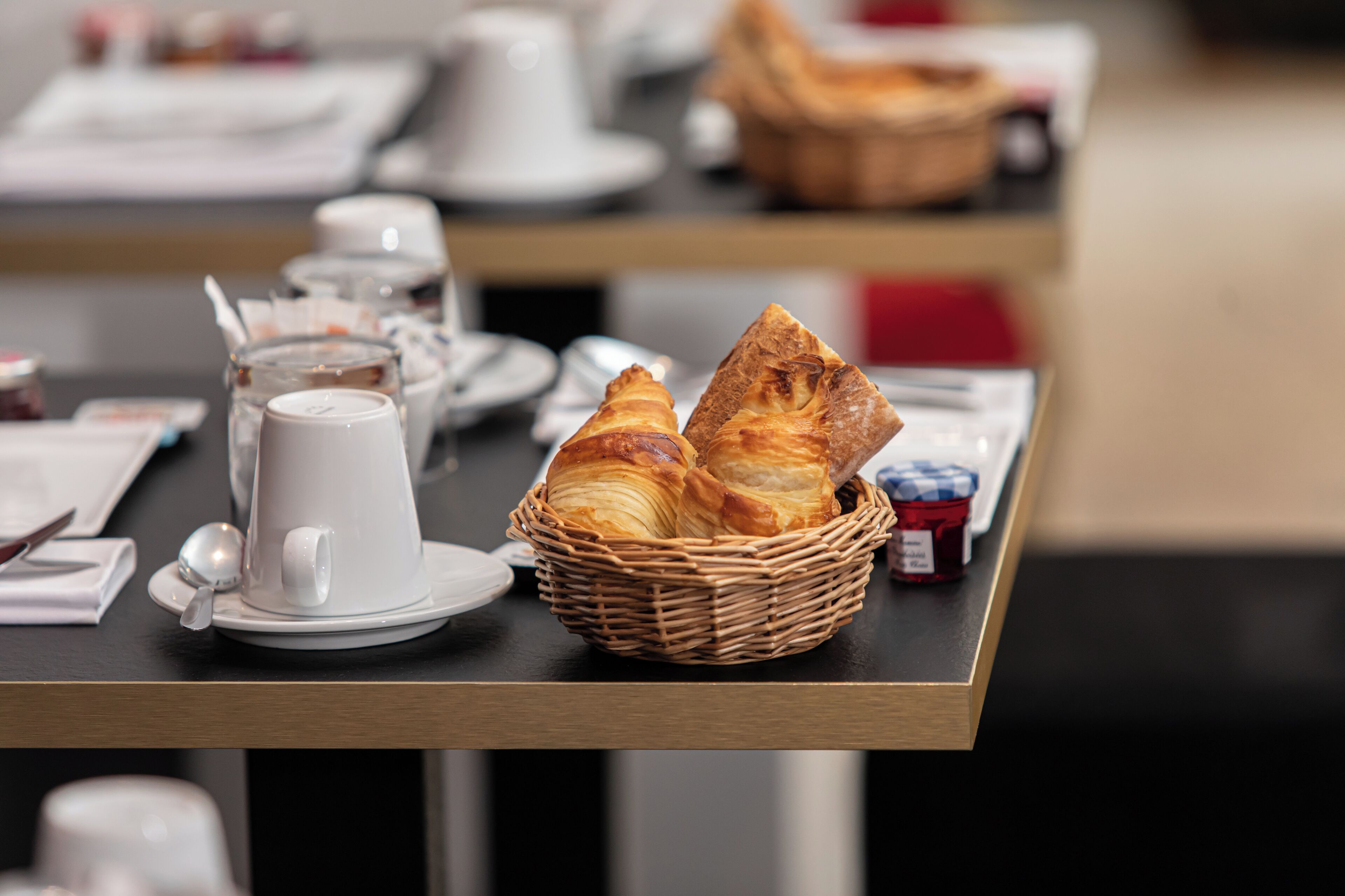 daily continental breakfast (eur 14 per person)