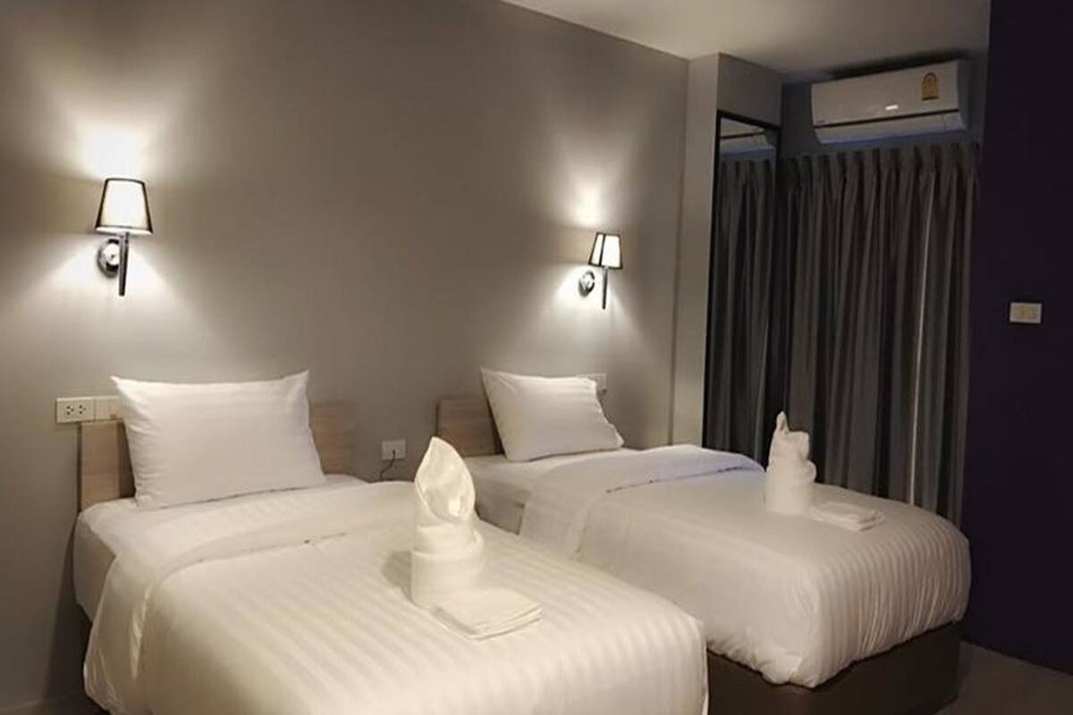 Superior Twin Room