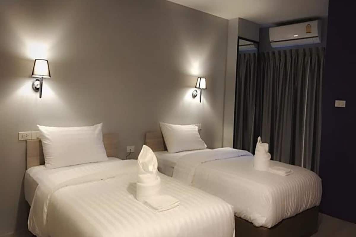 Superior Twin Room | Rollaway beds, free WiFi