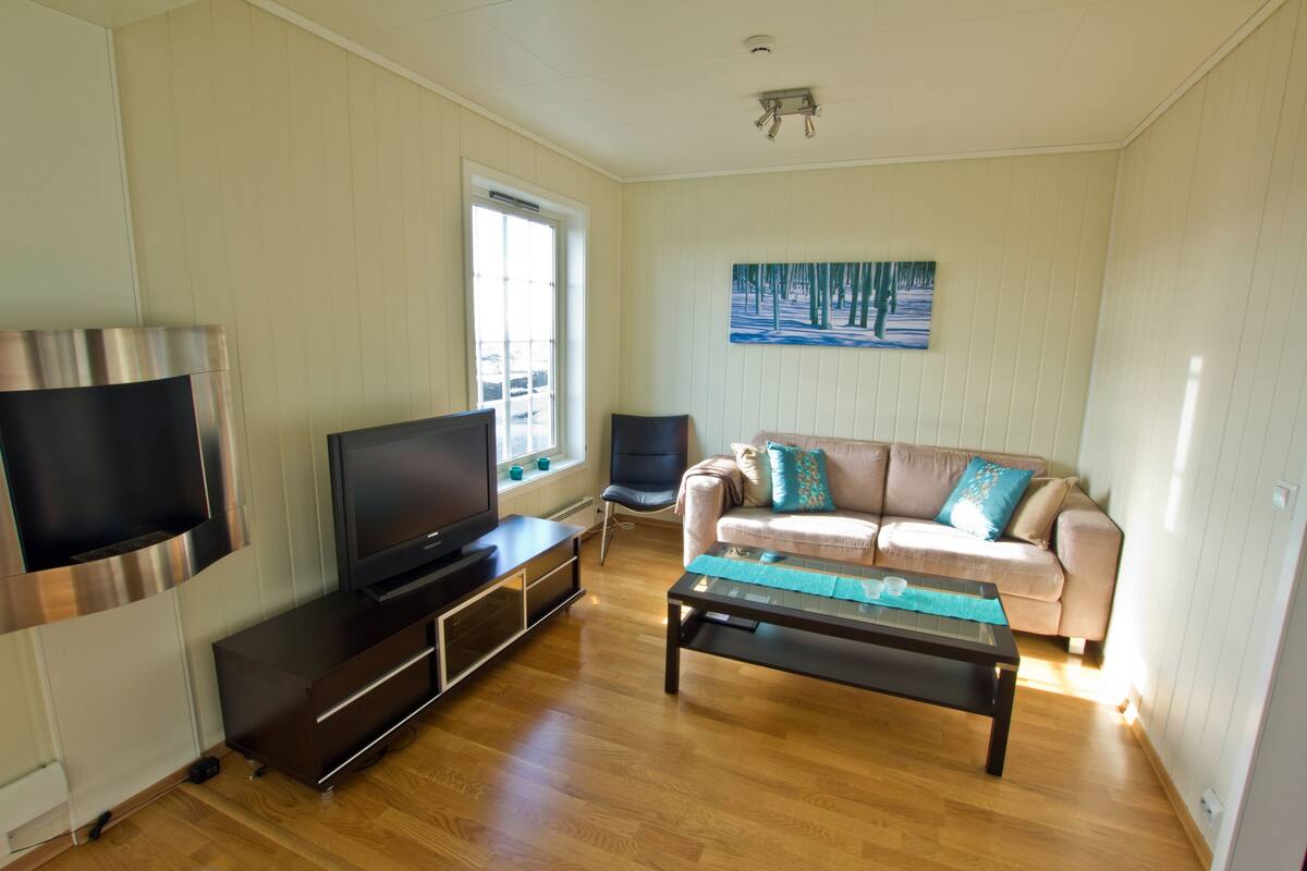 Apartment, 3 Schlafzimmer, Sauna | Wohnzimmer