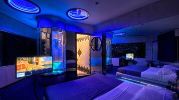 Junior-studiosuite - 1 kingsize-seng | Dundyner, minibar, skrivebord, lydisolering