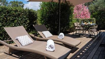 House, 2 Bedrooms, Terrace, Garden View | Terrace/patio