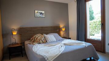 House, 2 Bedrooms, Terrace, Garden View | Individually decorated, individually furnished, soundproofing