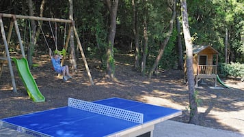 Children's play area - outdoor