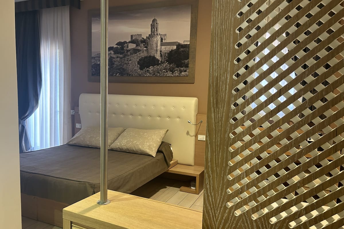 Comfort Double Room, 1 Bedroom, Patio, Ground Floor | Frette Italian sheets, premium bedding, minibar, in-room safe