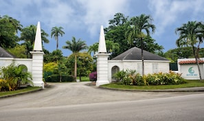 Fachada da propriedade
