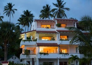 Exterior - Royal Glitter Bay Villas (Holetown)