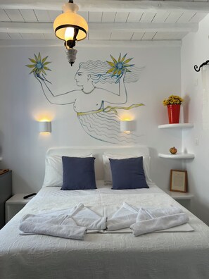 Studio, vue partielle sur la mer | Literie hypoallergénique, coffre-fort, système d’insonorisation