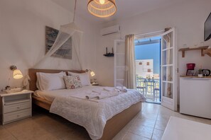 Double Room, Balcony, Partial Sea View