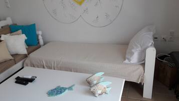 1 bedroom, hypo-allergenic bedding, in-room safe, soundproofing
