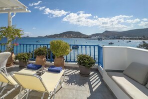 Deluxe Apartment, 3 Bedrooms, Sea View | Terrace/patio - Heliotropio Studios & Apartments (Milos)