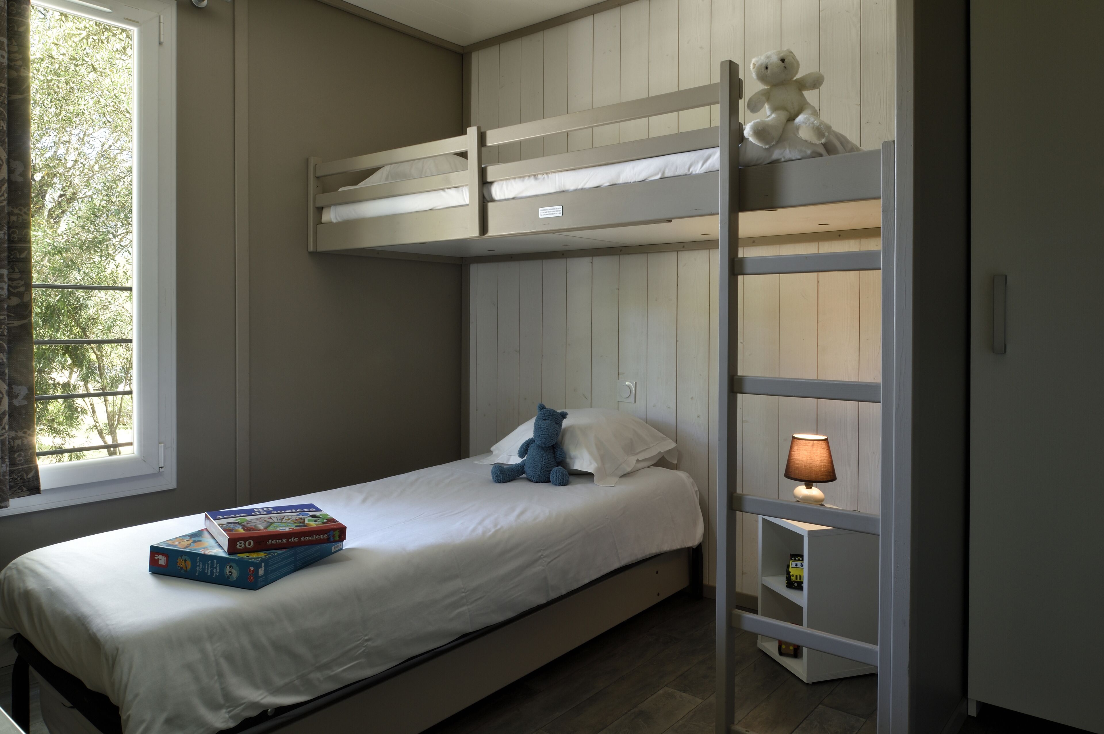 Ropa de cama de alta calidad y sistema de insonorización 