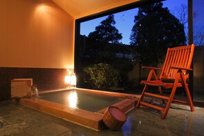 复式 (Japanese Western, Open Air Bath) | 深泡浴缸