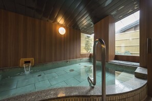 Hot springs - Ryotei Manyou (Nomi)