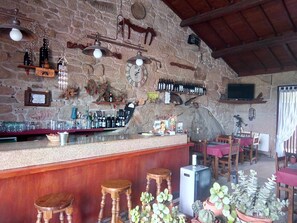 Bar (en la propiedad)