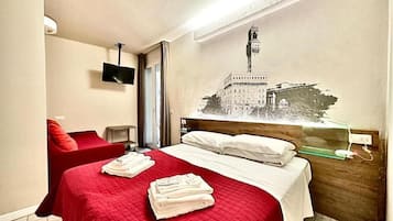 高級雙人房 | 高級寢具、舒適加層、客房內保險箱、書桌