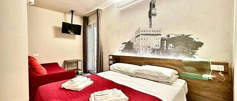 Superior tweepersoonskamer | Luxe beddengoed, pillowtop-bedden, een kluis op de kamer, een bureau