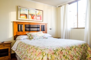 Minibar, in-room safe, iron/ironing board, free WiFi