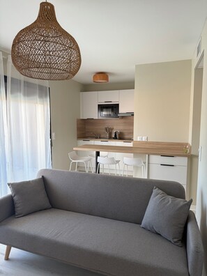Living area - Hôtel Aquarius (Canet-en-Roussillon)