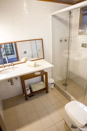 Family Quadruple Room, 2 Bedrooms, Connecting Rooms, Mezzanine | Bathroom | Shower, free toiletries, towels